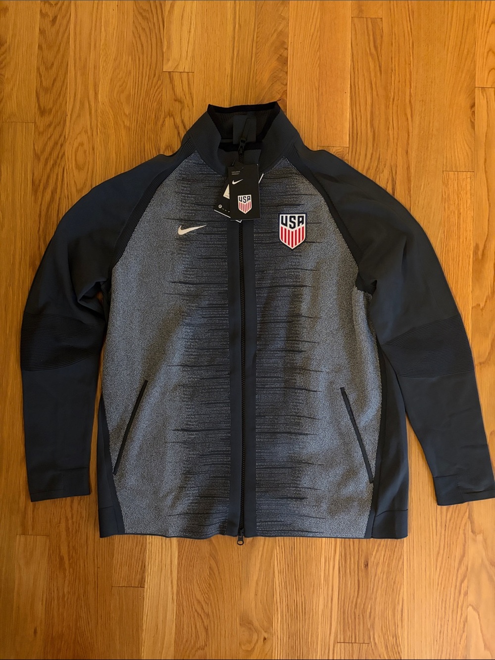 Nike Team USA Soccer Sportswear Tech Knit - USMNT National Jacket - Men’s Large